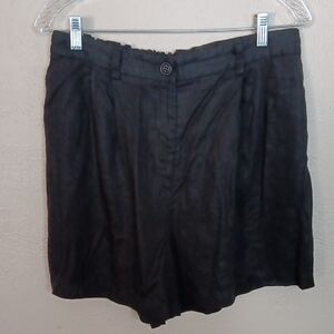 Vetta Black High-Waisted Shorts Size Large